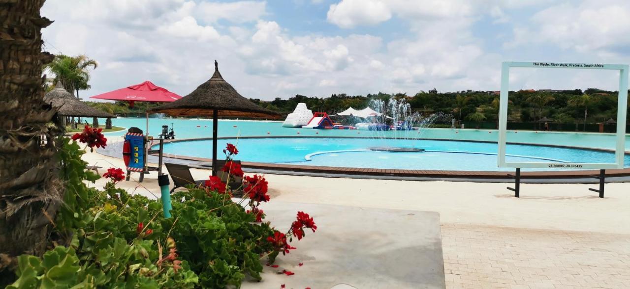 Penthouse 172 At The Blyde Crystal Lagoon Apartment Pretoria Bagian luar foto