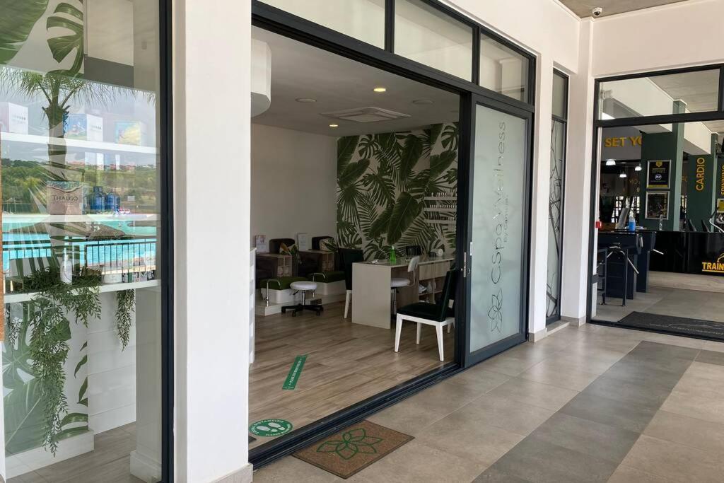 Penthouse 172 At The Blyde Crystal Lagoon Apartment Pretoria Bagian luar foto
