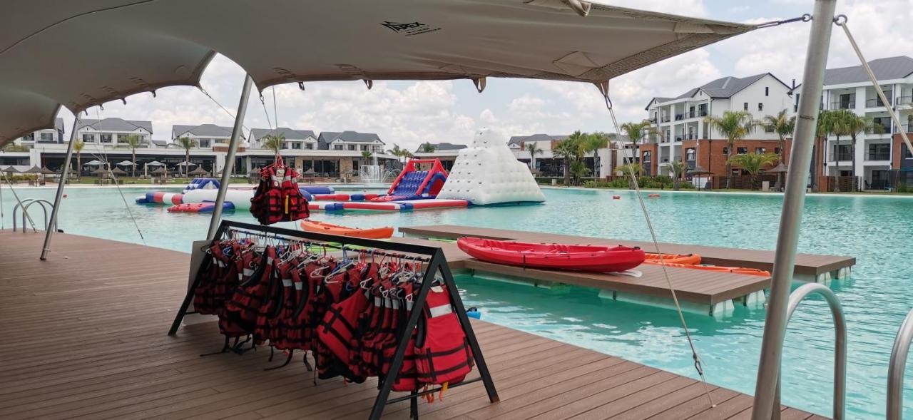 Penthouse 172 At The Blyde Crystal Lagoon Apartment Pretoria Bagian luar foto