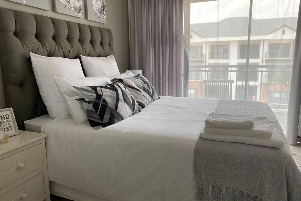 Penthouse 172 At The Blyde Crystal Lagoon Apartment Pretoria Bagian luar foto