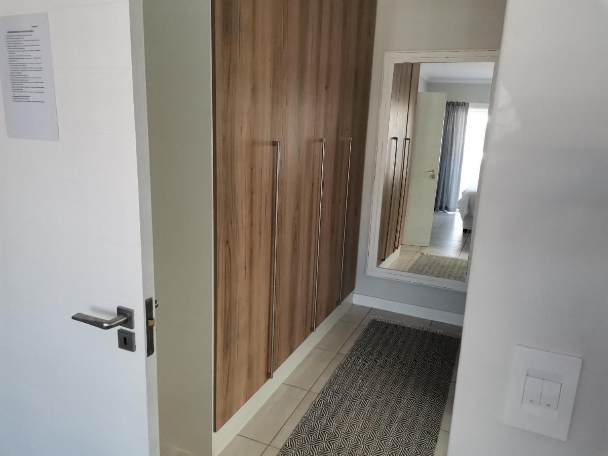 Penthouse 172 At The Blyde Crystal Lagoon Apartment Pretoria Bagian luar foto