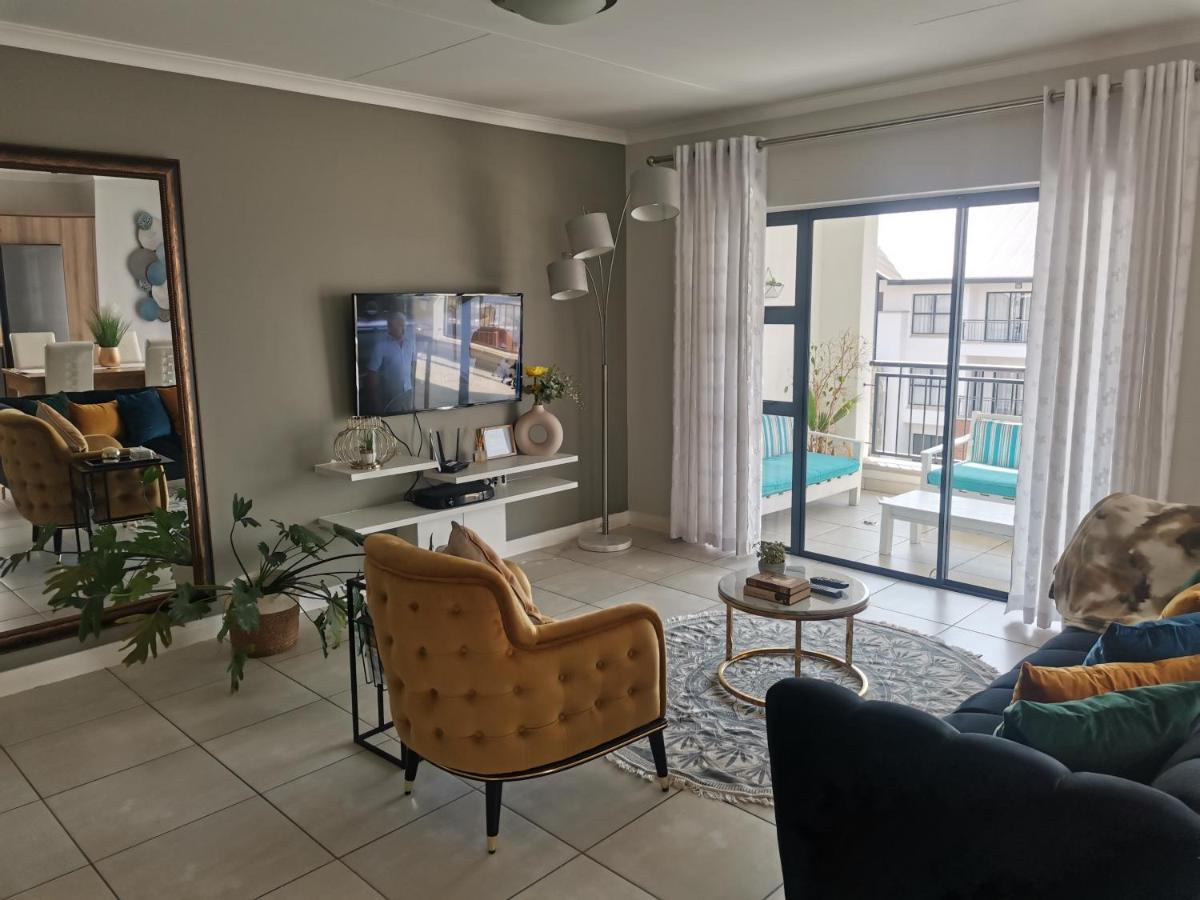 Penthouse 172 At The Blyde Crystal Lagoon Apartment Pretoria Bagian luar foto